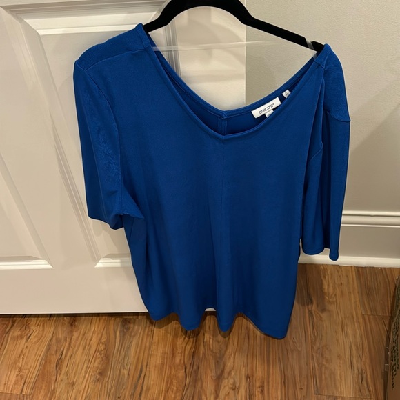 Chicos royal blue jersey short sleeve shirt size 4 (like 1X) - Picture 1 of 3